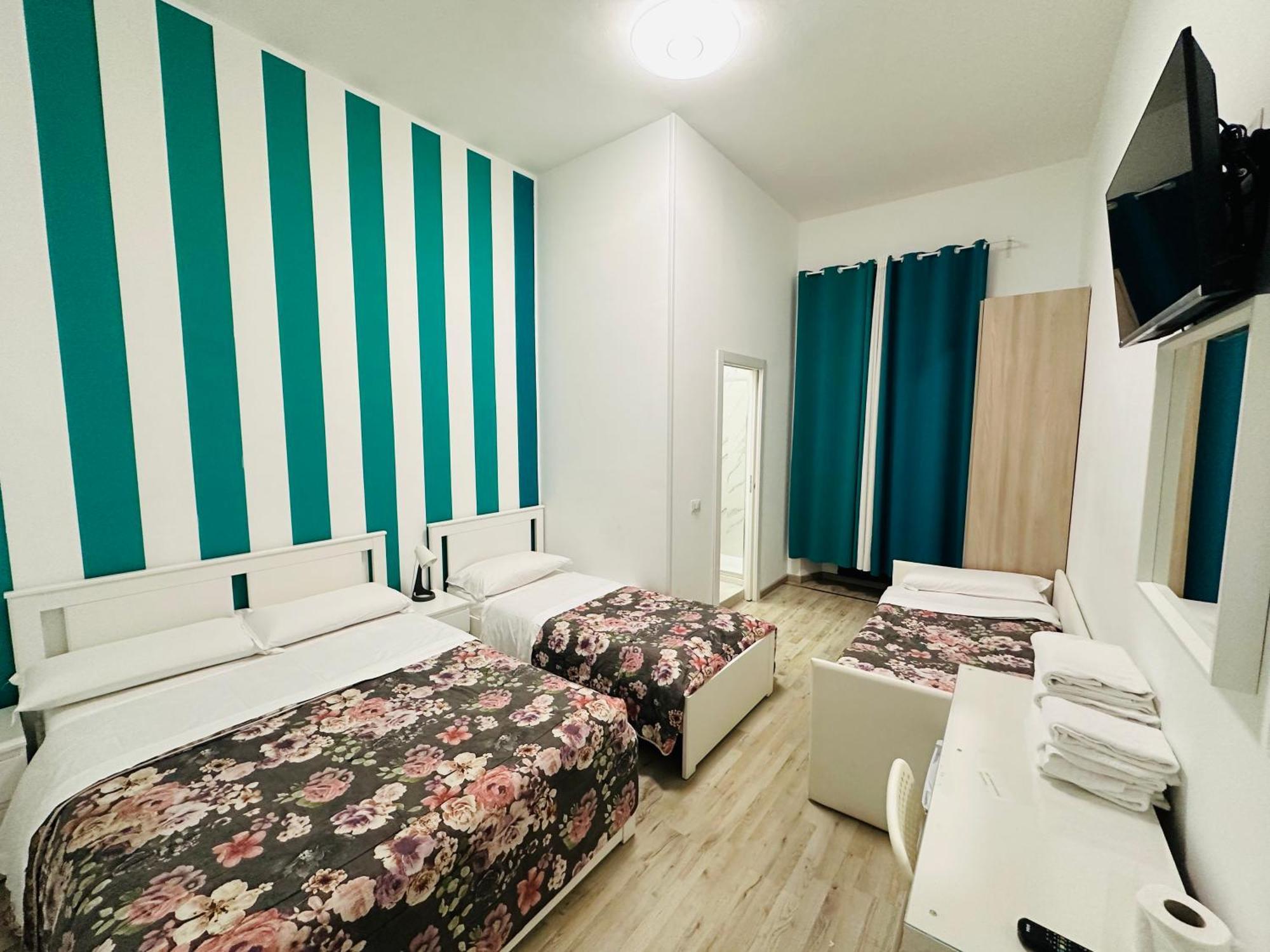 Quarto Família com Banheiro Privativo